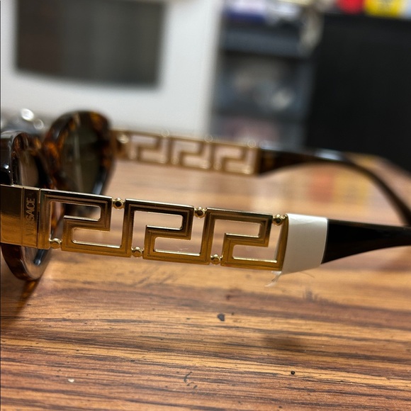 Versace Tortoiseshell Sunglasses with Gold Accents - Picture 2 of 10